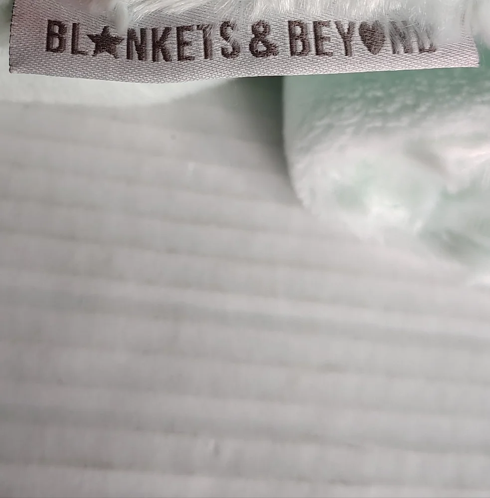 Blankets & Beyond Green Bunny Lovey Blanket Security Blanket Stuffy